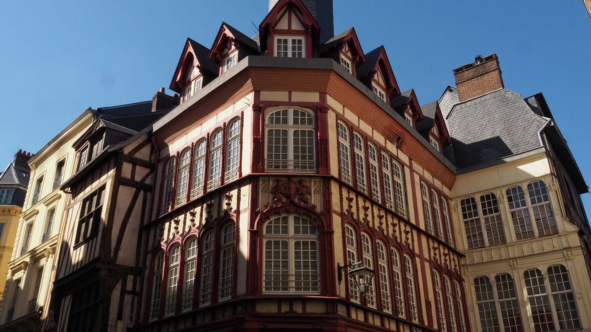 Immeuble à pans de bois du centre historique de Rouen